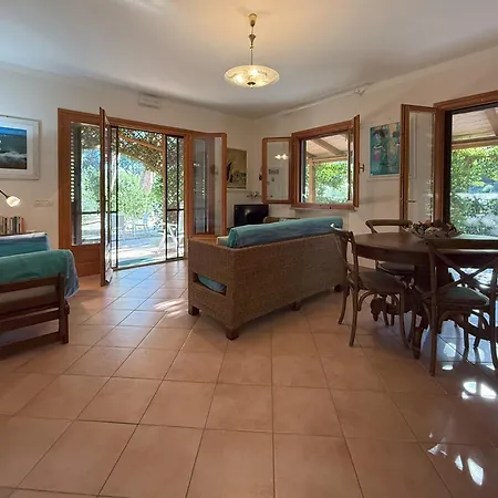 Vakantiehuis Lentisco Terra E Mare