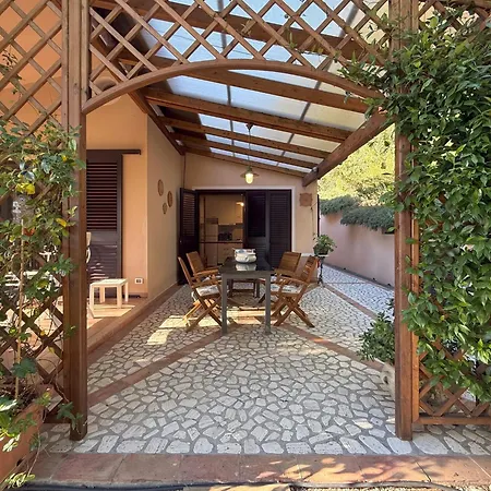 Lentisco Terra E Mare Ferienhaus