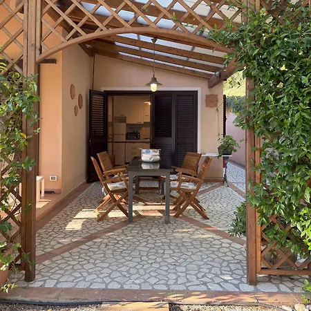 בית נופש Lentisco Terra E Mare